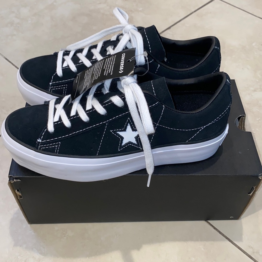 Authentic Converse One Star Platform (Black)
